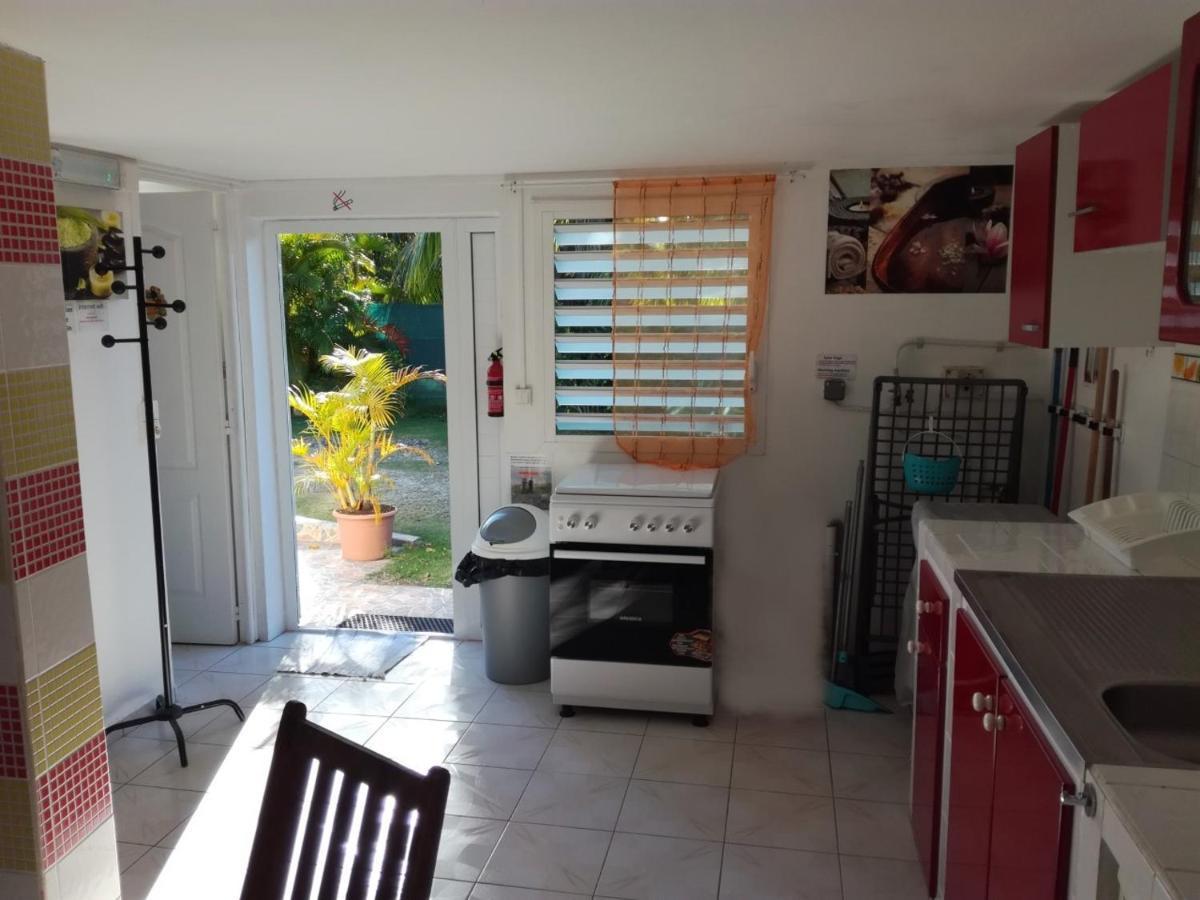 Studio De Vacance Ou Pro Le Gosier 哥西尔 外观 照片
