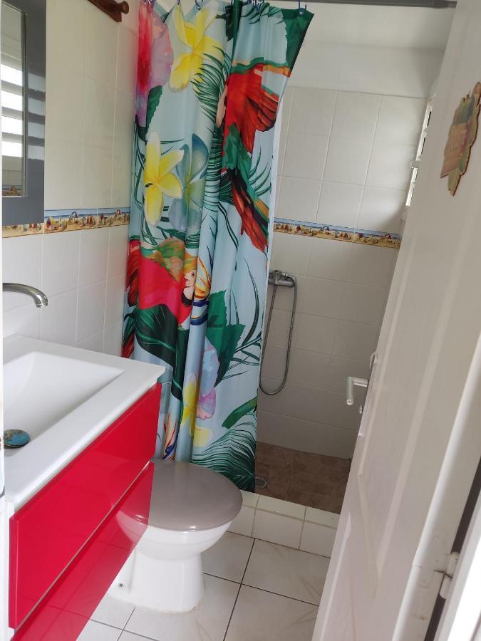 Studio De Vacance Ou Pro Le Gosier 哥西尔 外观 照片